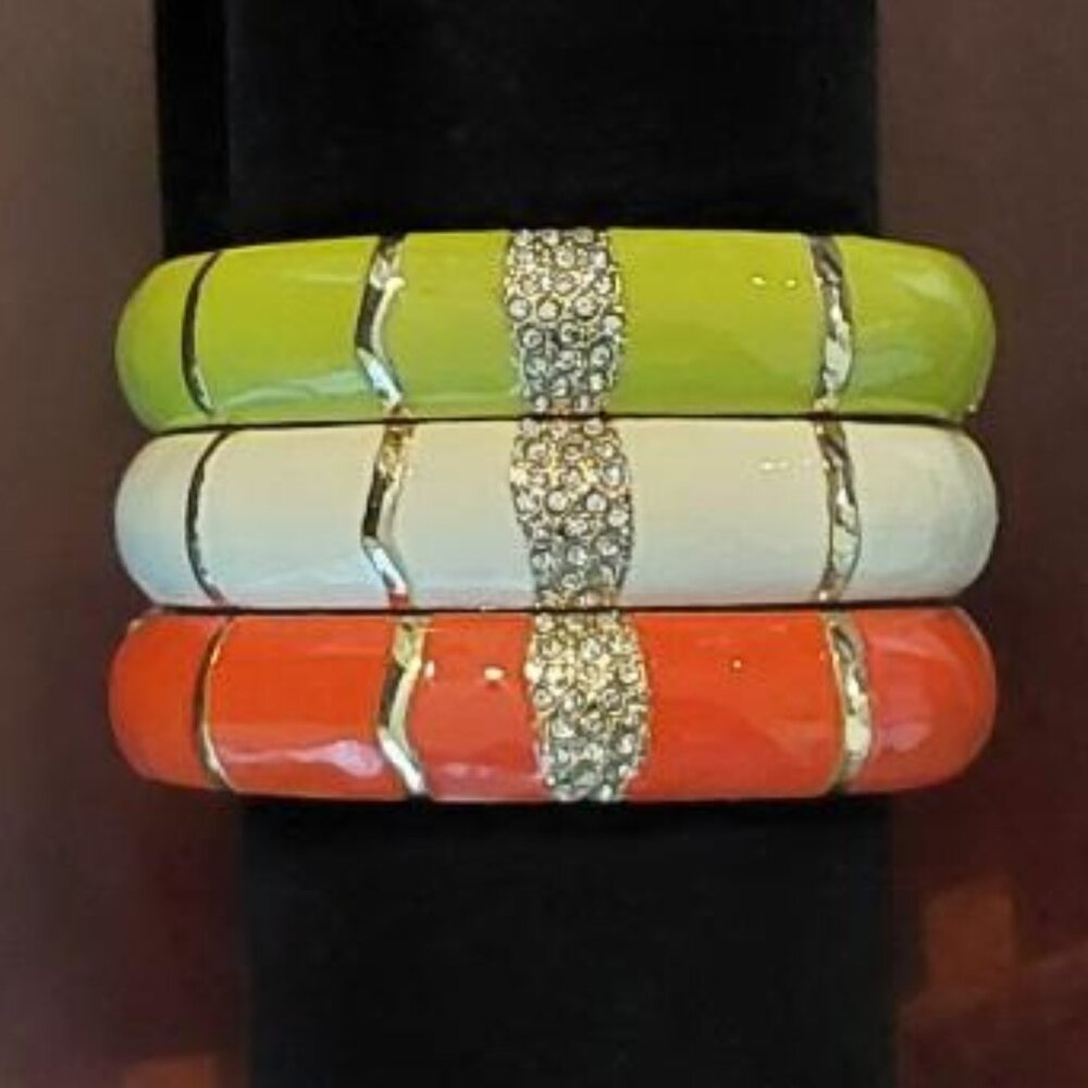 Lot #17 Clamper Bracelet Bundle